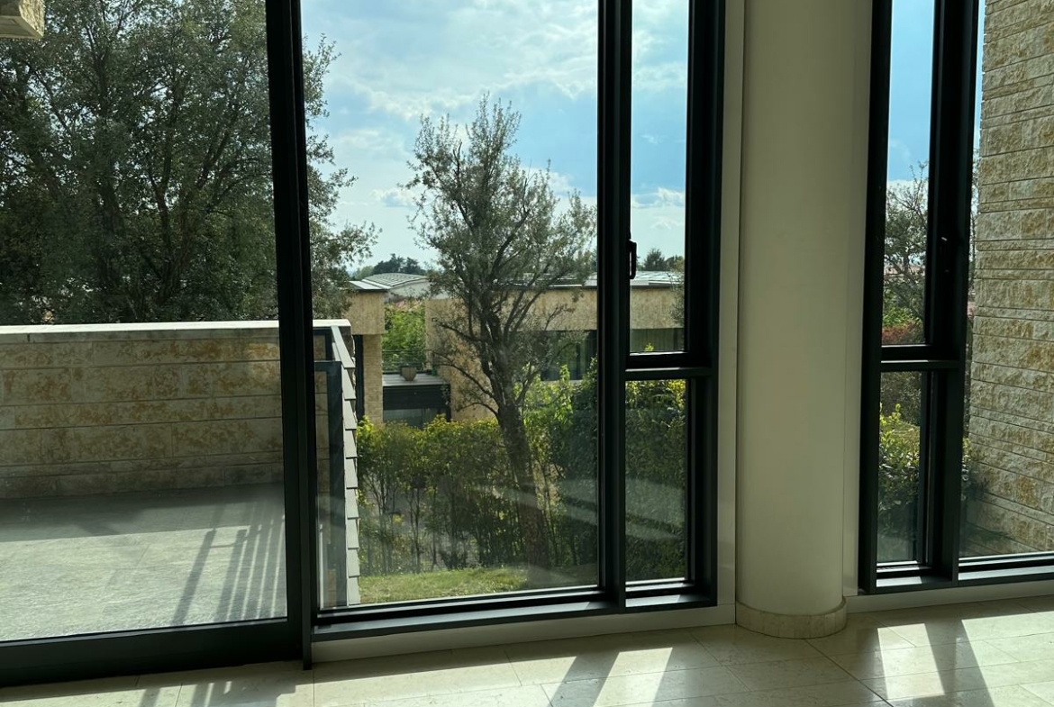 prestigiosa-villa-indipendente Merate