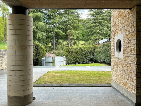prestigiosa-villa-indipendente Merate
