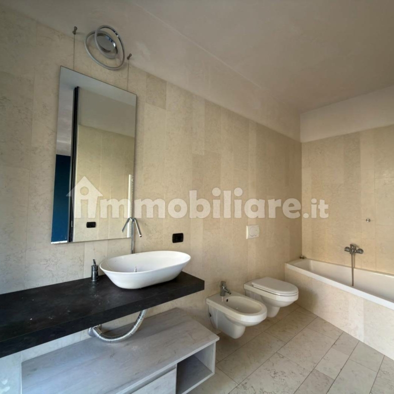 Prestigiosa Villa indipendente Merate
