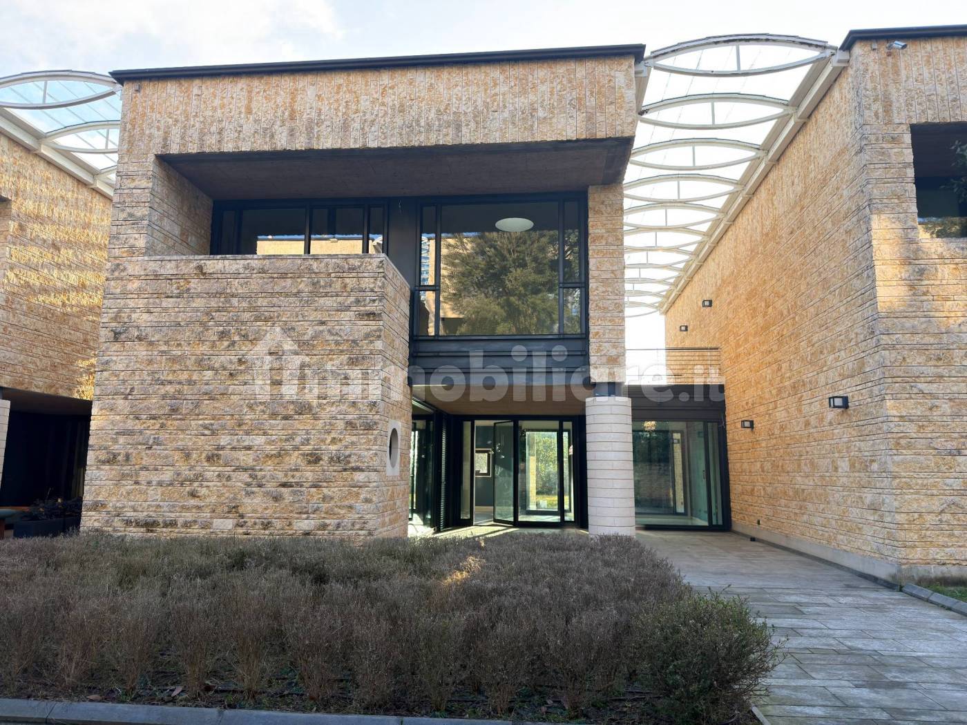 xxl (15) Prestigiosa Villa indipendente Merate