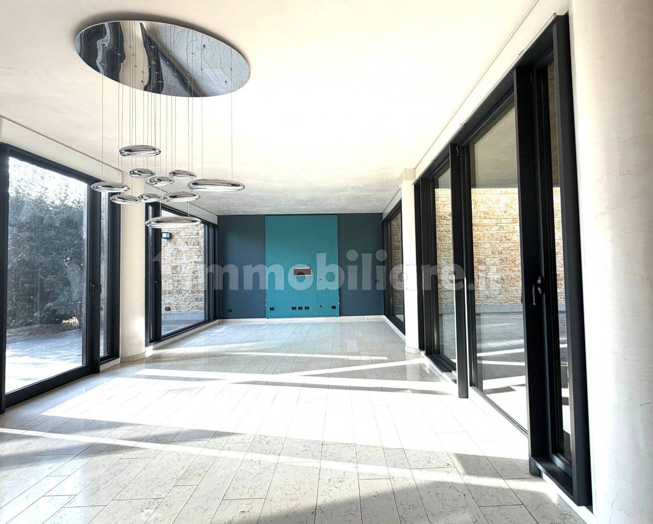 xxl (16) Prestigiosa Villa indipendente Merate