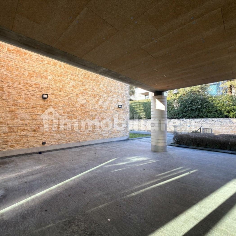 Prestigiosa Villa indipendente Merate