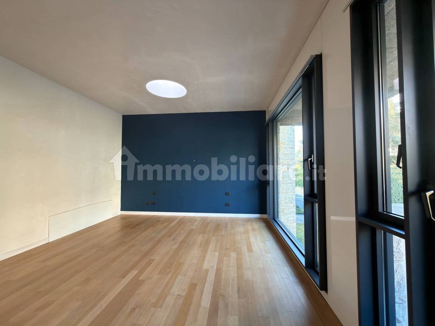 xxl (9) Prestigiosa Villa indipendente Merate