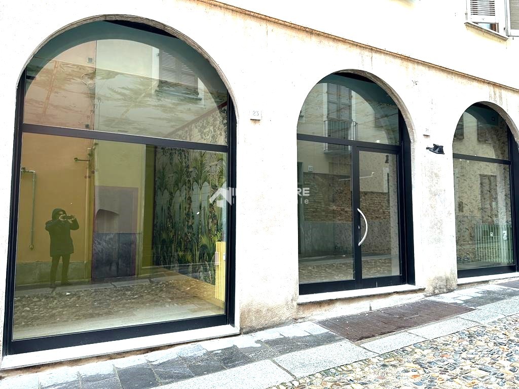 Centro Storico Pavia negozio