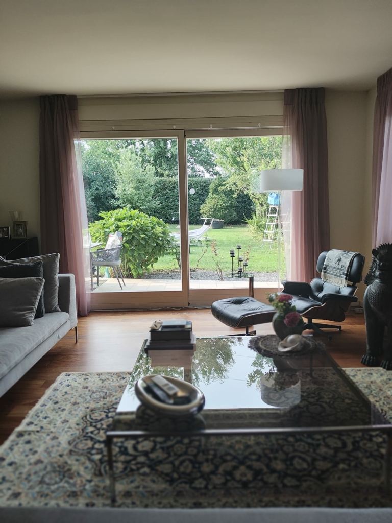 quadrilocale con giardino Biassono