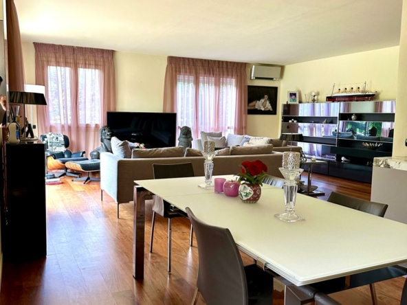 quadrilocale con giardino Biassono