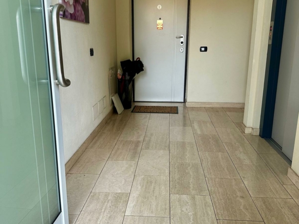 quadrilocale con giardino Biassono