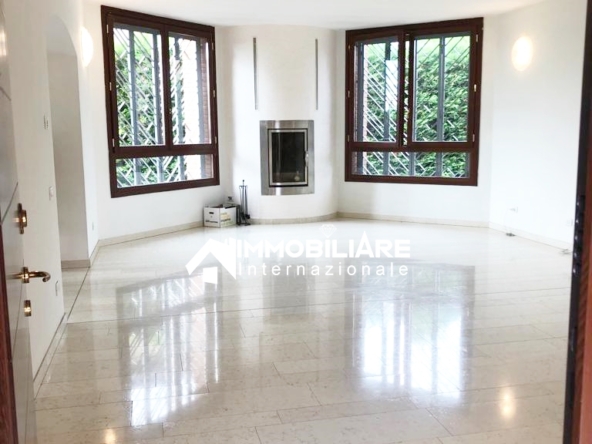 villa prestigiosa locazione bernareggio