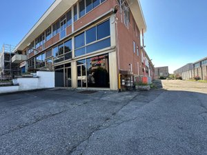 Capannone da Esposizione Segrate