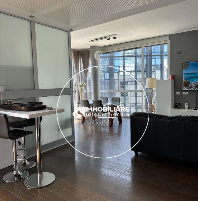 Esclusivo attico Corso Como Milano