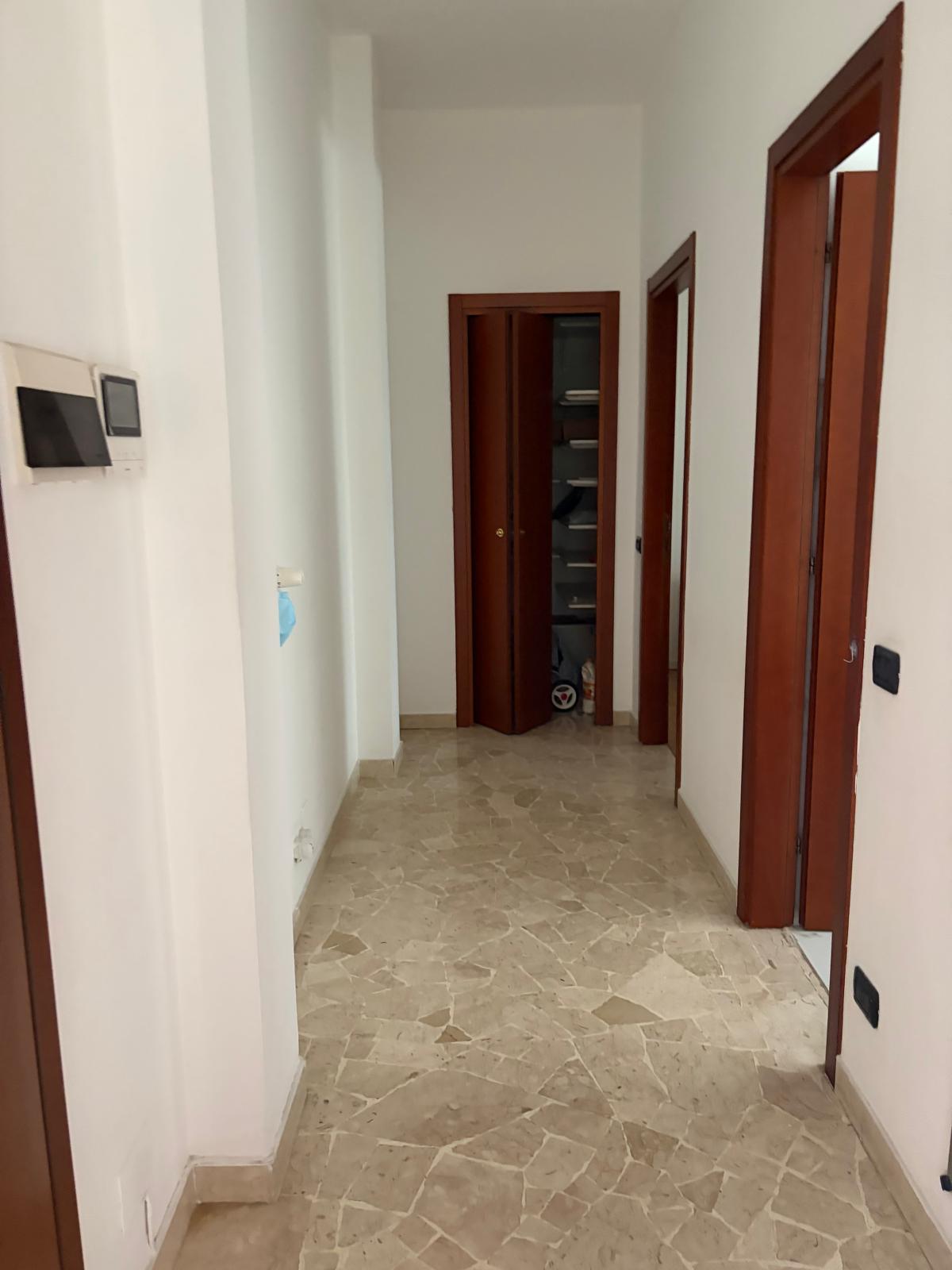 20 Ottimo appartamento Monza ad. Centro