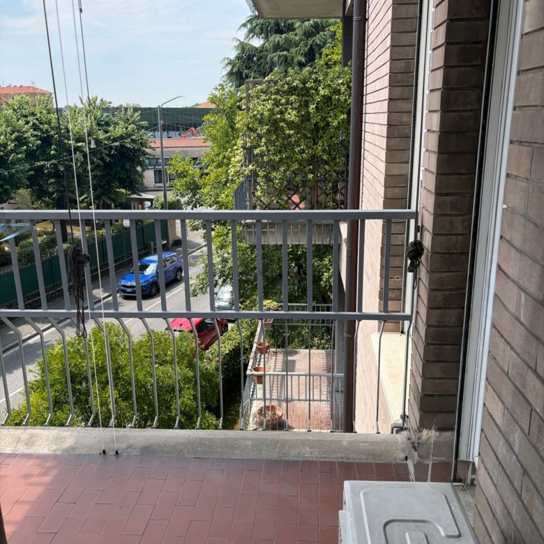 Ottimo appartamento Monza ad. Centro