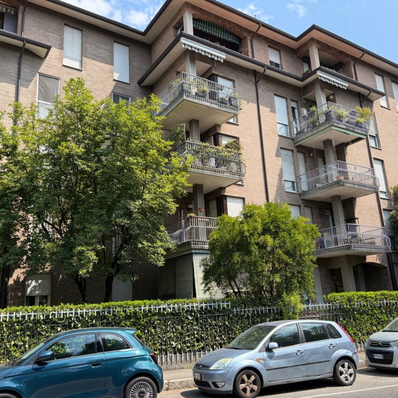 Ottimo appartamento Monza ad. Centro