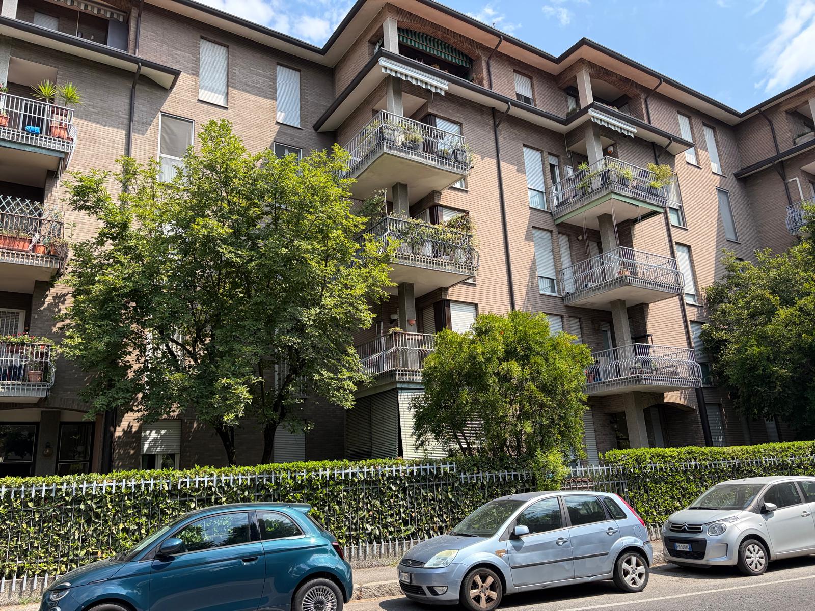 45 Ottimo appartamento Monza ad. Centro