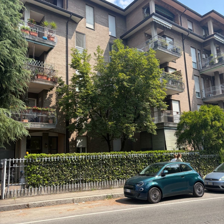 Ottimo appartamento Monza ad. Centro