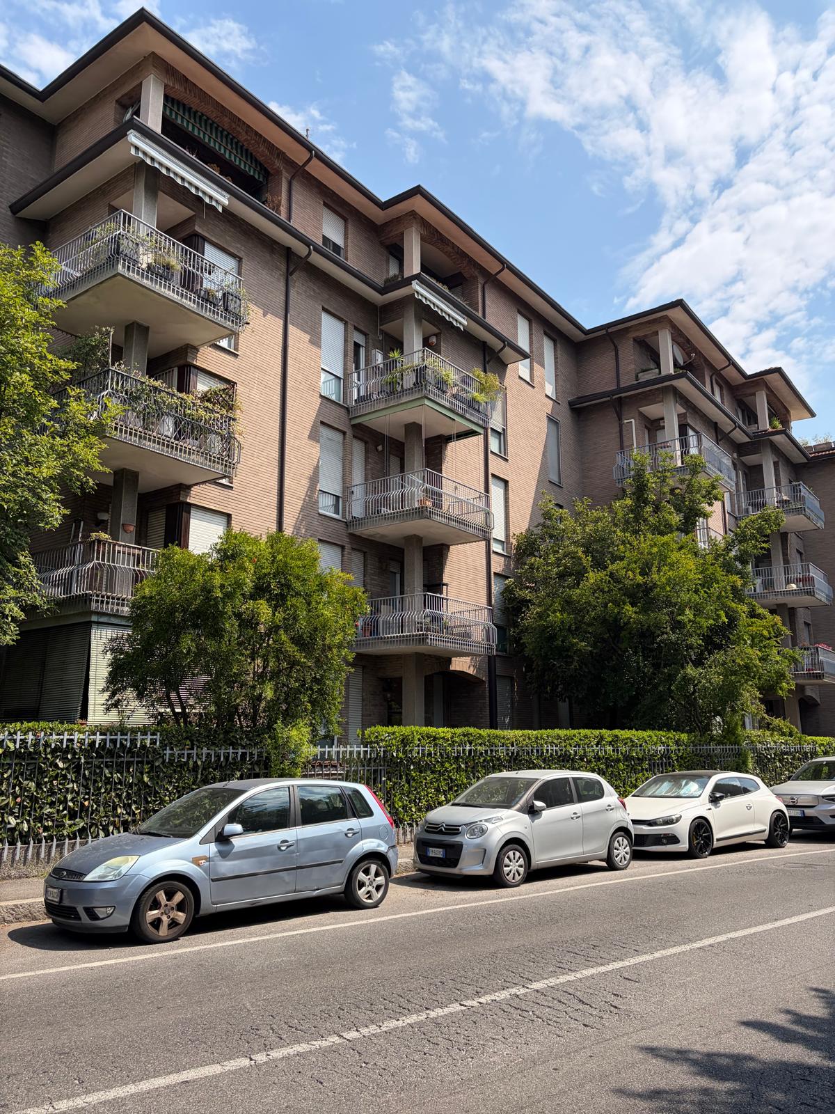 51 Ottimo appartamento Monza ad. Centro